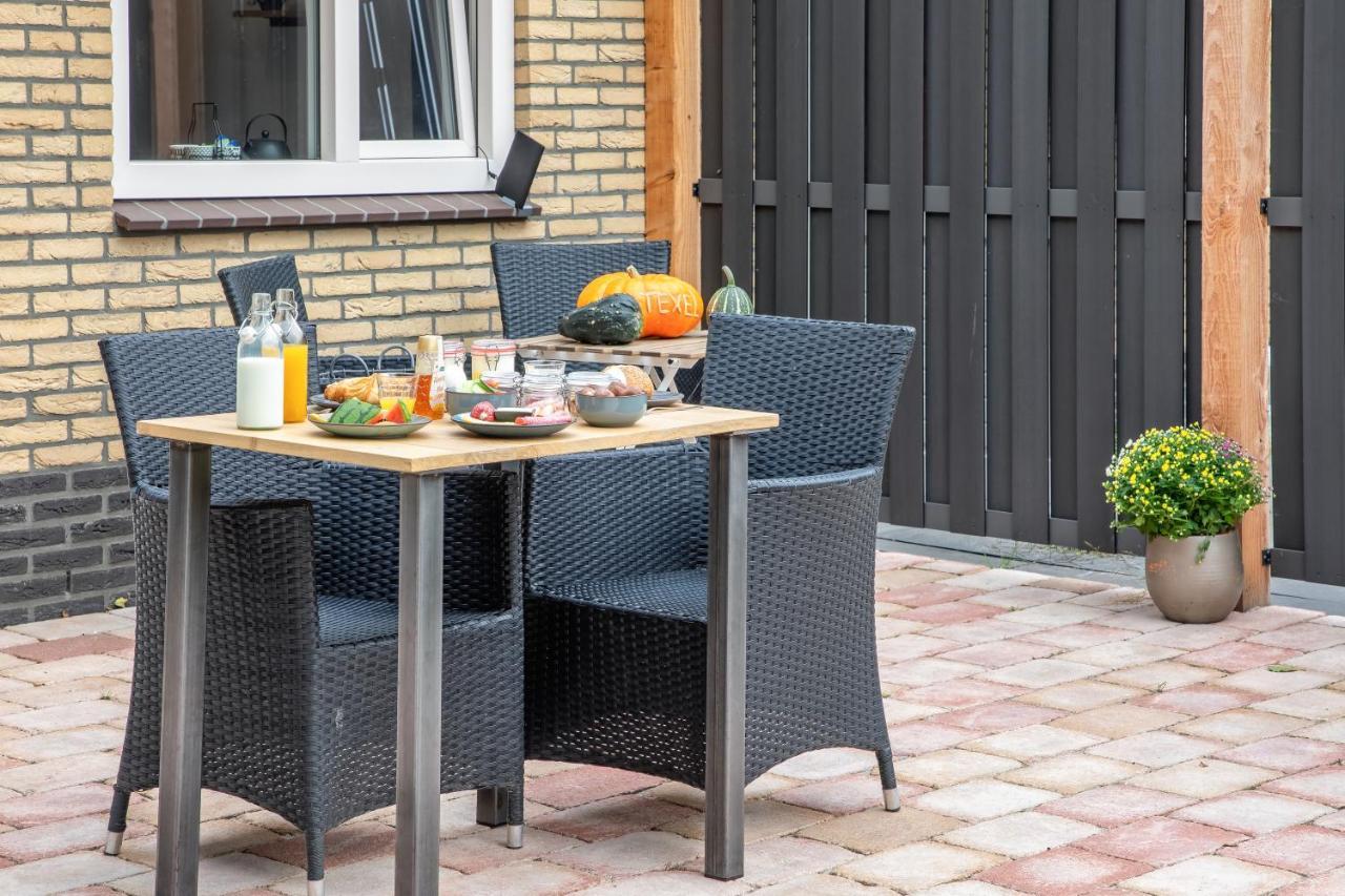 Dock10Texel Bed & Breakfast Де Коксдорп Екстериор снимка